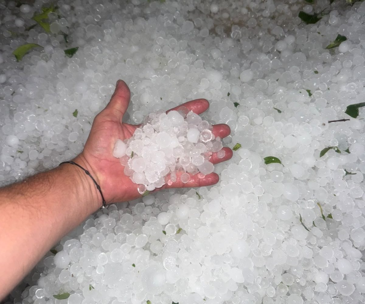 Delfinópolis decreta situação de emergência após temporal; 34 pessoas ficaram desalojadas.